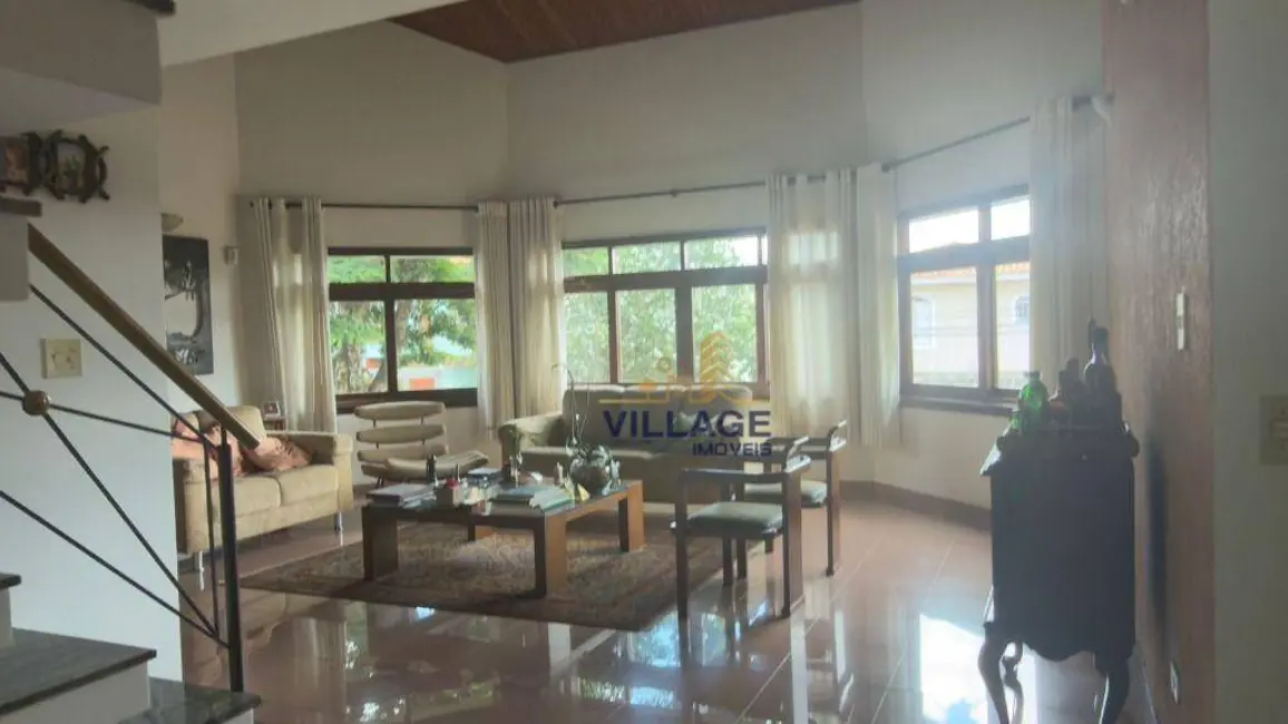 Sobrado com 3 quartos à venda, 240m2 em Adalgisa, Osasco - SP - imagem 7 Foto 7 de Sobrado com 3 quartos à venda, 240m2 em Adalgisa, Osasco - SP