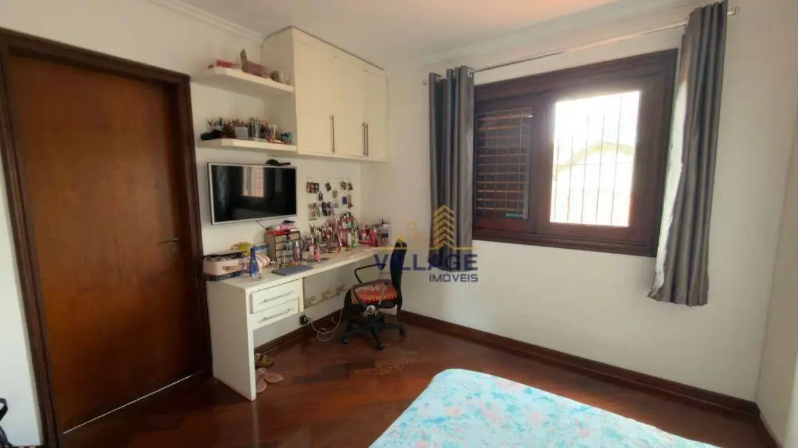 Sobrado com 3 quartos à venda, 240m2 em Adalgisa, Osasco - SP - imagem 6 Foto 6 de Sobrado com 3 quartos à venda, 240m2 em Adalgisa, Osasco - SP