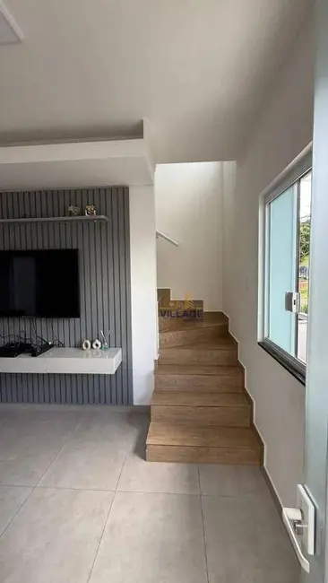 Foto 2 de Sobrado com 2 quartos à venda, 166m2 em Paraíso (Polvilho), Cajamar - SP