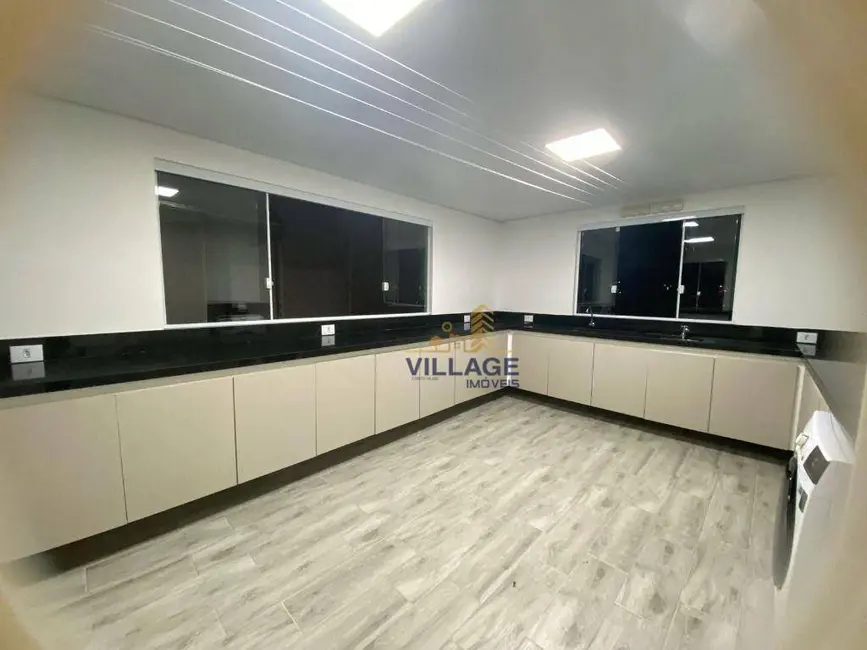 Foto 1 de Sobrado com 3 quartos à venda e para alugar, 150m2 em Parque São Domingos, São Paulo - SP