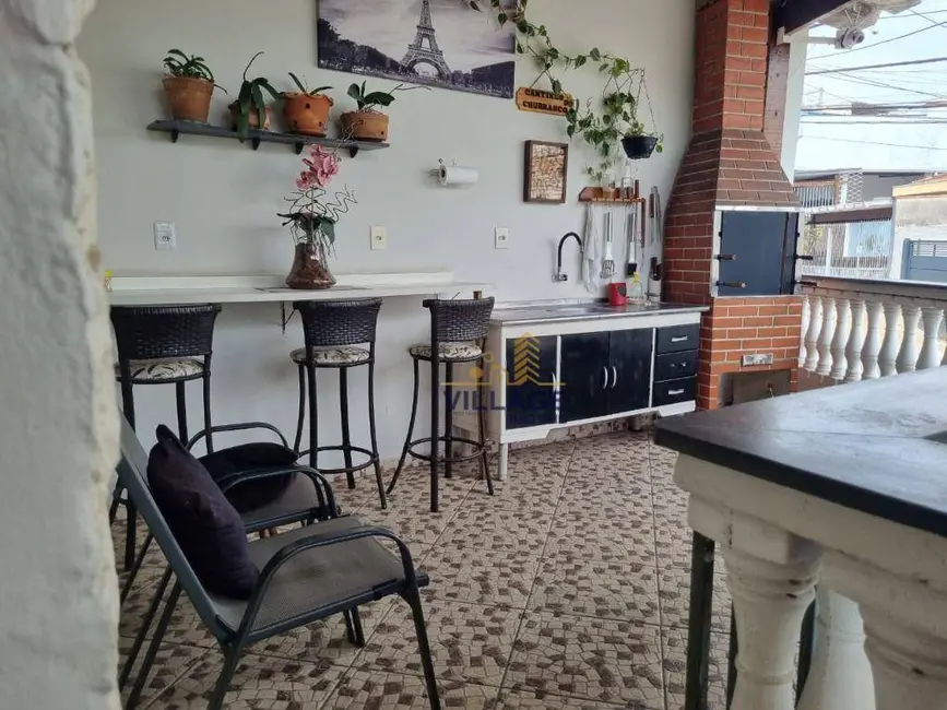 Sobrado com 3 quartos à venda, 134m2 em Piqueri, São Paulo - SP - imagem 6 Foto 6 de Sobrado com 3 quartos à venda, 134m2 em Piqueri, São Paulo - SP