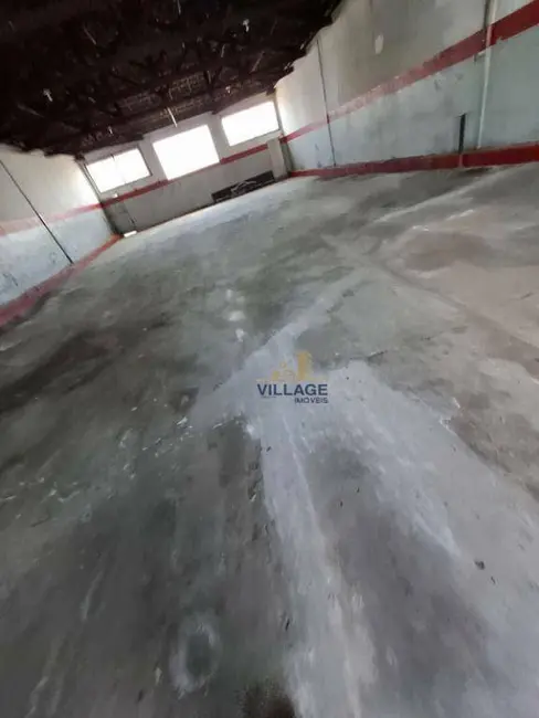 Foto 4 de Armazém / Galpão para alugar, 300m2 em São Benedito, Guaratingueta - SP