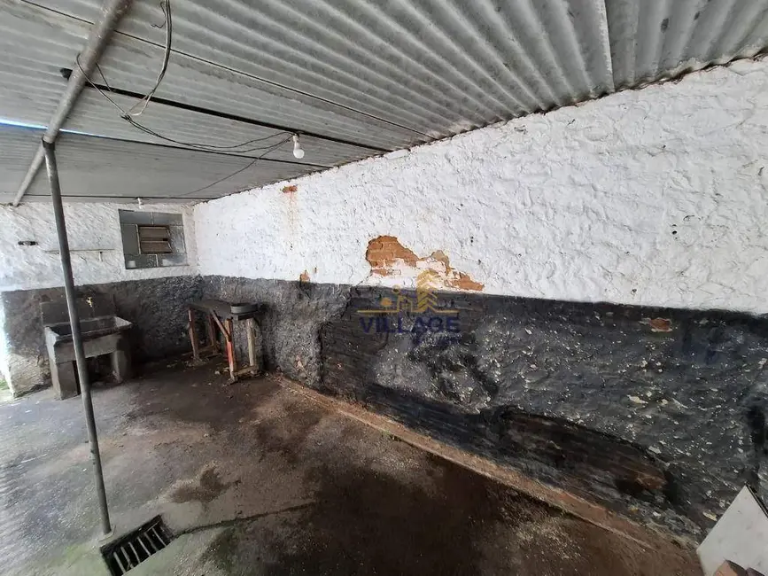 Foto 9 de Armazém / Galpão para alugar, 300m2 em São Benedito, Guaratingueta - SP