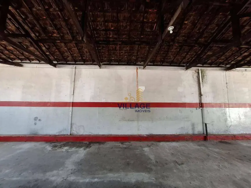 Foto 7 de Armazém / Galpão para alugar, 300m2 em São Benedito, Guaratingueta - SP