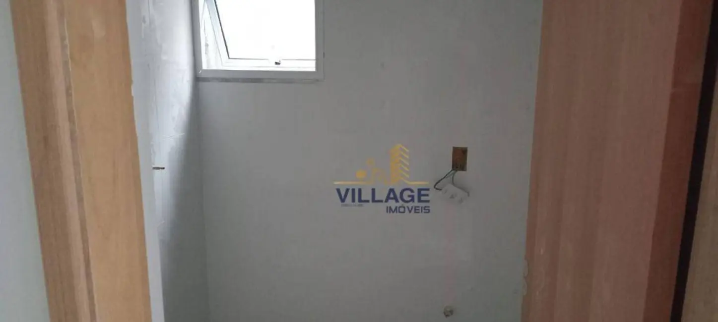 Foto 4 de Apartamento com 2 quartos à venda, 38m2 em Parque São Domingos, São Paulo - SP
