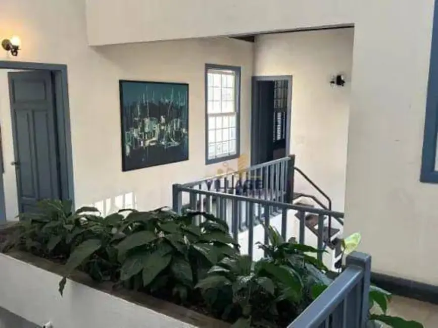 Foto 3 de Casa com 4 quartos à venda, 600m2 em Barueri - SP