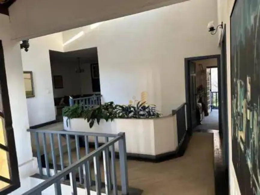 Foto 9 de Casa com 4 quartos à venda, 600m2 em Barueri - SP