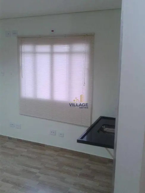 Foto 8 de Sala Comercial para alugar, 28m2 em Parque Maria Domitila, São Paulo - SP