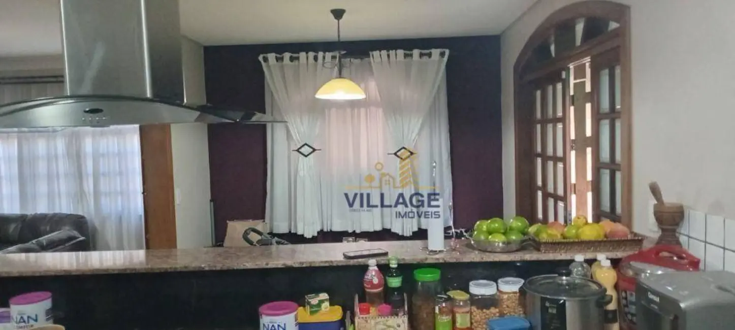 Foto 3 de Casa com 3 quartos à venda, 290m2 em Vila Jaguara, São Paulo - SP