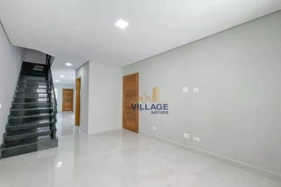 Foto 3 de Sobrado com 3 quartos à venda, 150m2 em Umuarama, Osasco - SP