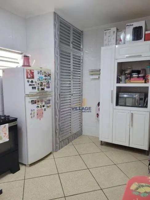 Foto 6 de Casa com 3 quartos à venda, 200m2 em Centro, Mongagua - SP