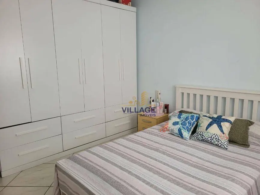 Foto 9 de Casa com 3 quartos à venda, 200m2 em Centro, Mongagua - SP