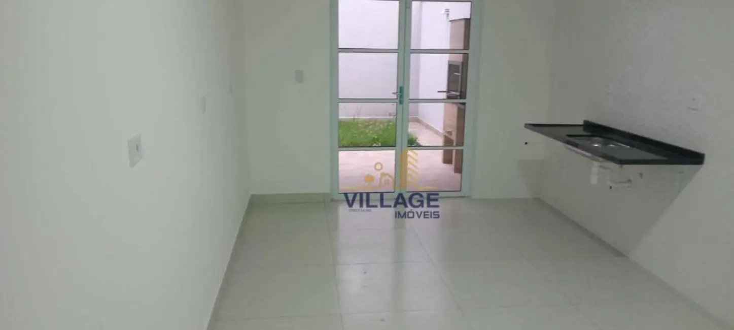 Sobrado com 3 quartos à venda, 90m2 em Jardim Líbano, São Paulo - SP - imagem 4 Foto 4 de Sobrado com 3 quartos à venda, 90m2 em Jardim Líbano, São Paulo - SP