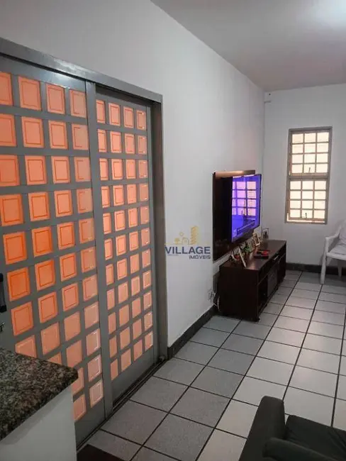 Foto 3 de Sobrado com 3 quartos à venda, 150m2 em Jardim Marisa, São Paulo - SP