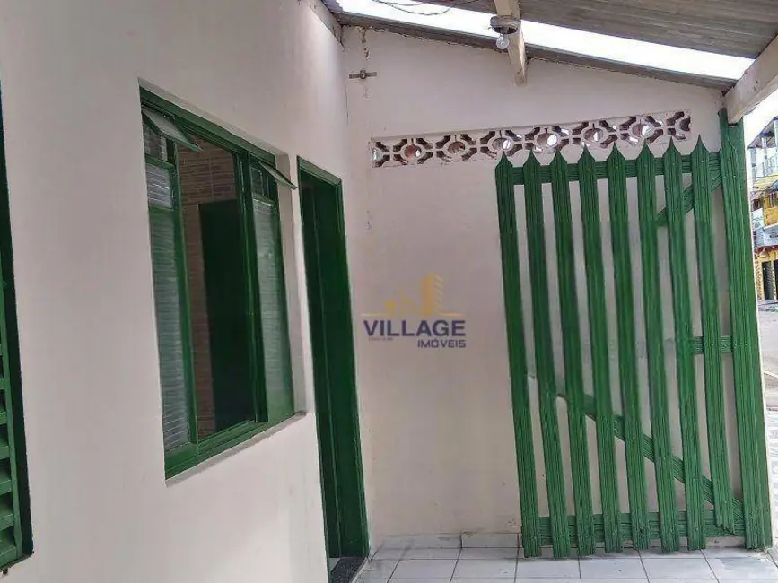 Foto 2 de Casa com 2 quartos à venda, 200m2 em Mirim, Praia Grande - SP