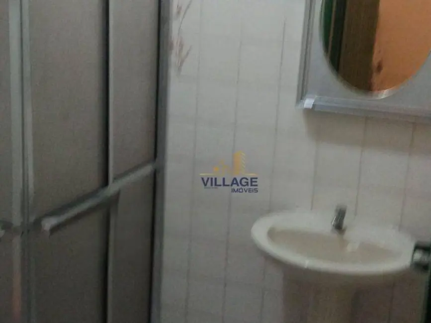 Foto 9 de Casa com 2 quartos à venda, 200m2 em Mirim, Praia Grande - SP