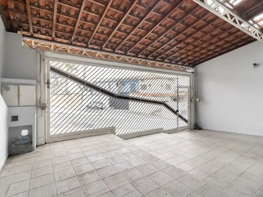 Foto 3 de Casa com 3 quartos à venda, 196m2 em Parque Maria Domitila, São Paulo - SP