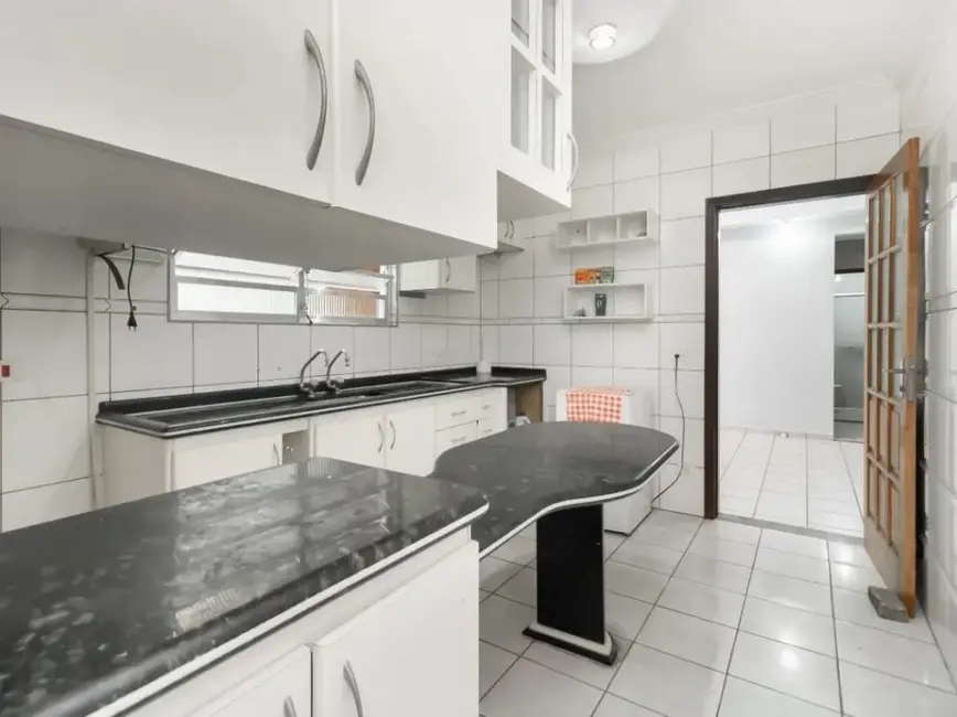 Foto 7 de Casa com 3 quartos à venda, 196m2 em Parque Maria Domitila, São Paulo - SP