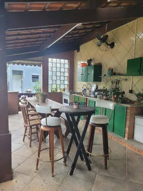 Foto 1 de Chácara com 3 quartos à venda, 1650m2 em Residencial Santa Helena - Gleba I, Santana De Parnaiba - SP