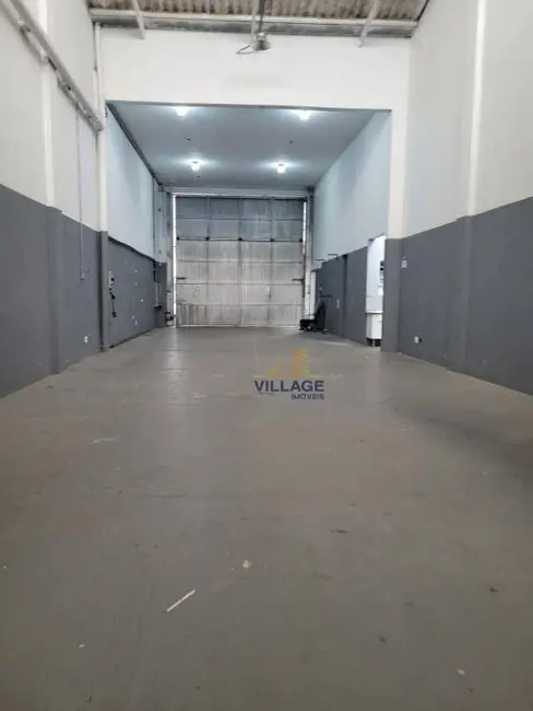 Armazém / Galpão para alugar, 340m2 em Vila Anastácio, São Paulo - SP - imagem 3 Foto 3 de Armazém / Galpão para alugar, 340m2 em Vila Anastácio, São Paulo - SP
