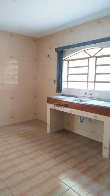 Sobrado com 2 quartos para alugar, 150m2 em Jardim Santo Elias, São Paulo - SP - imagem 7 Foto 7 de Sobrado com 2 quartos para alugar, 150m2 em Jardim Santo Elias, São Paulo - SP