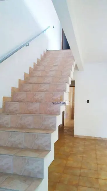 Sobrado com 2 quartos para alugar, 150m2 em Jardim Santo Elias, São Paulo - SP - imagem 5 Foto 5 de Sobrado com 2 quartos para alugar, 150m2 em Jardim Santo Elias, São Paulo - SP
