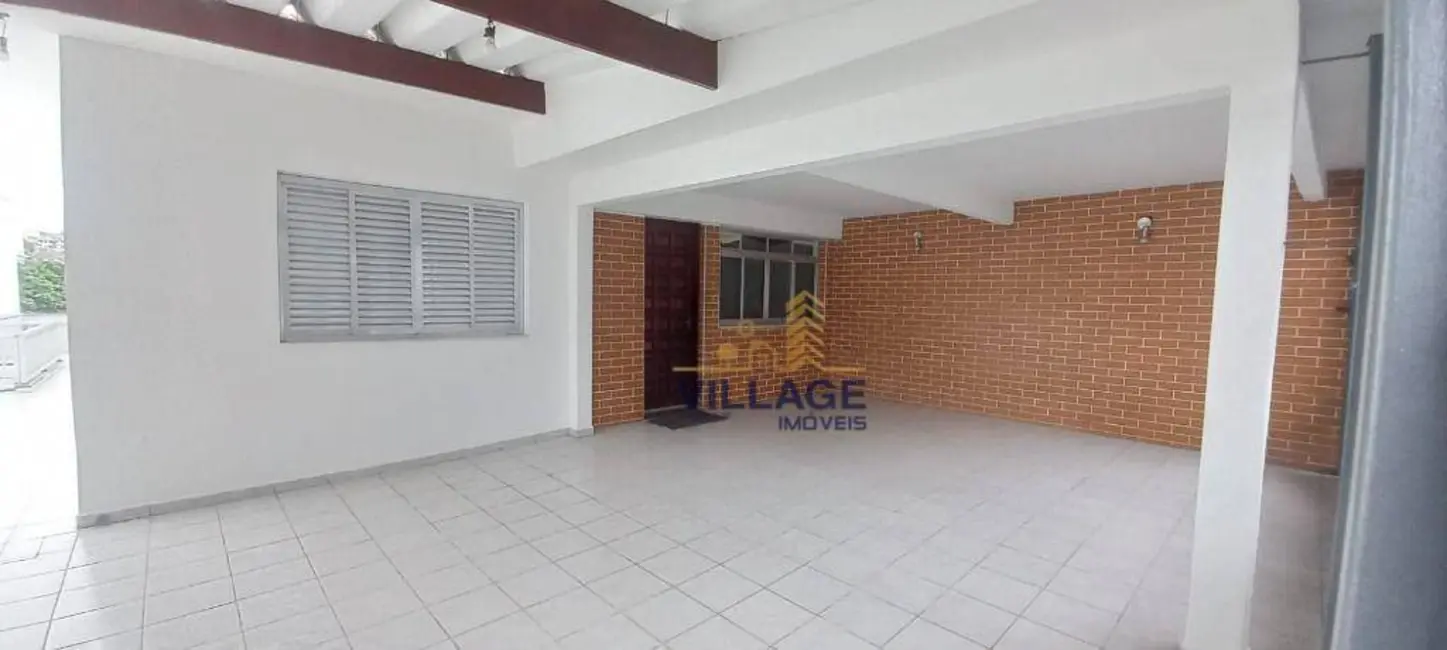 Casa com 3 quartos à venda, 250m2 em Vila Perus, São Paulo - SP - imagem 4 Foto 4 de Casa com 3 quartos à venda, 250m2 em Vila Perus, São Paulo - SP