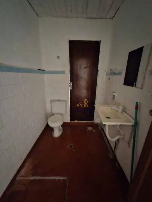 Casa com 2 quartos para alugar, 120m2 em Parque São Domingos, São Paulo - SP - imagem 6 Foto 6 de Casa com 2 quartos para alugar, 120m2 em Parque São Domingos, São Paulo - SP