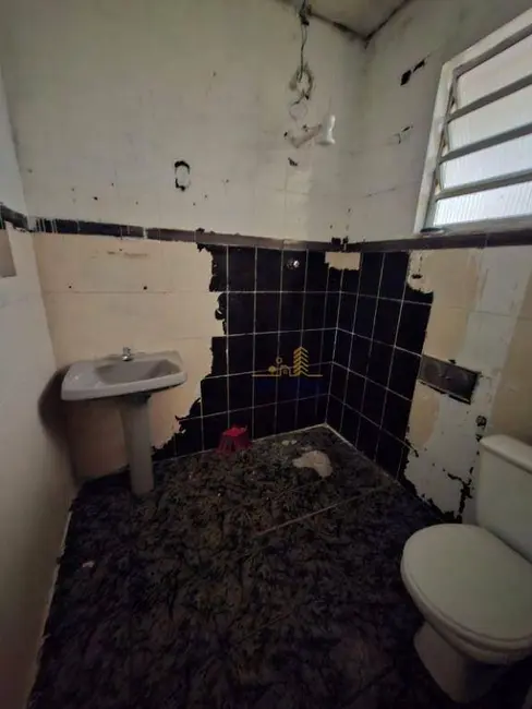 Casa com 2 quartos para alugar, 120m2 em Parque São Domingos, São Paulo - SP - imagem 9 Foto 9 de Casa com 2 quartos para alugar, 120m2 em Parque São Domingos, São Paulo - SP