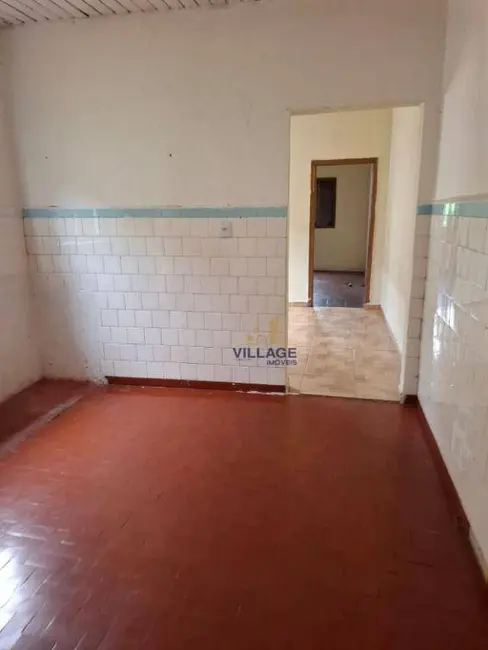 Casa com 2 quartos para alugar, 120m2 em Parque São Domingos, São Paulo - SP - imagem 4 Foto 4 de Casa com 2 quartos para alugar, 120m2 em Parque São Domingos, São Paulo - SP