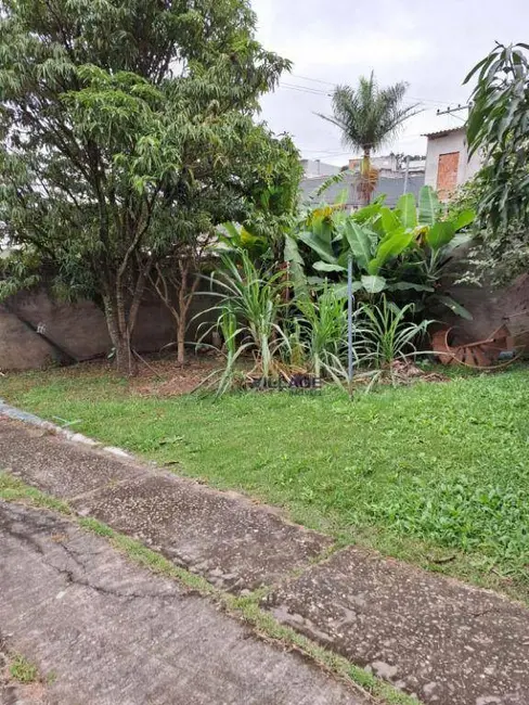 Foto 9 de Casa com 2 quartos para alugar, 100m2 em Santa Fé, Osasco - SP
