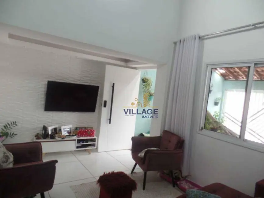Foto 3 de Sobrado com 3 quartos à venda, 121m2 em Praia Grande - SP