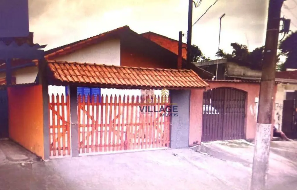 Foto 1 de Casa com 2 quartos à venda, 171m2 em Mongagua - SP