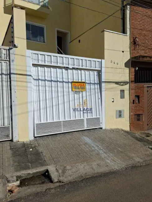 Sobrado com 3 quartos para alugar, 150m2 em Vila Mangalot, São Paulo - SP - imagem 2 Foto 2 de Sobrado com 3 quartos para alugar, 150m2 em Vila Mangalot, São Paulo - SP