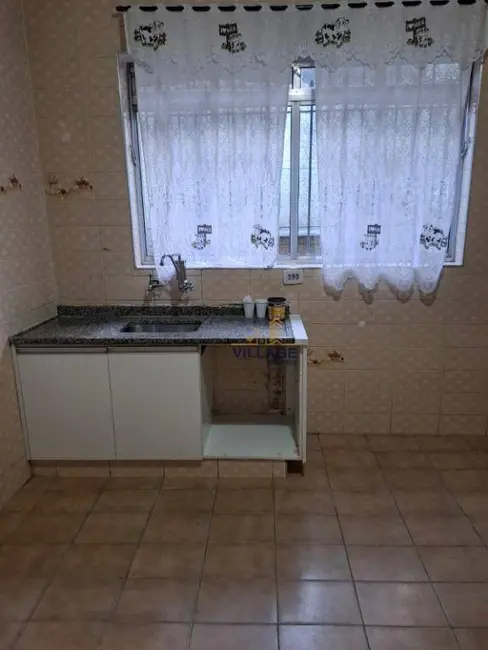 Foto 7 de Casa com 3 quartos para alugar, 100m2 em Vila Mangalot, São Paulo - SP