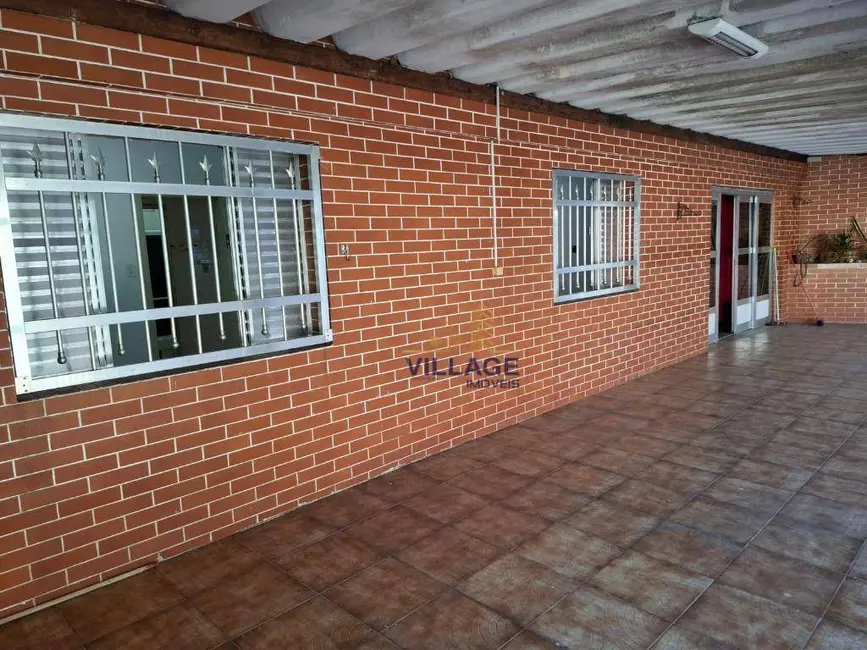 Foto 2 de Casa com 3 quartos para alugar, 100m2 em Vila Mangalot, São Paulo - SP