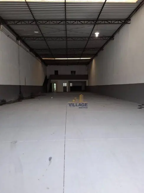 Armazém / Galpão para alugar, 450m2 em Vila Clarice, São Paulo - SP - imagem 2 Foto 2 de Armazém / Galpão para alugar, 450m2 em Vila Clarice, São Paulo - SP