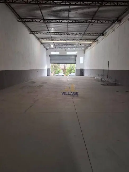 Armazém / Galpão para alugar, 450m2 em Vila Clarice, São Paulo - SP - imagem 3 Foto 3 de Armazém / Galpão para alugar, 450m2 em Vila Clarice, São Paulo - SP