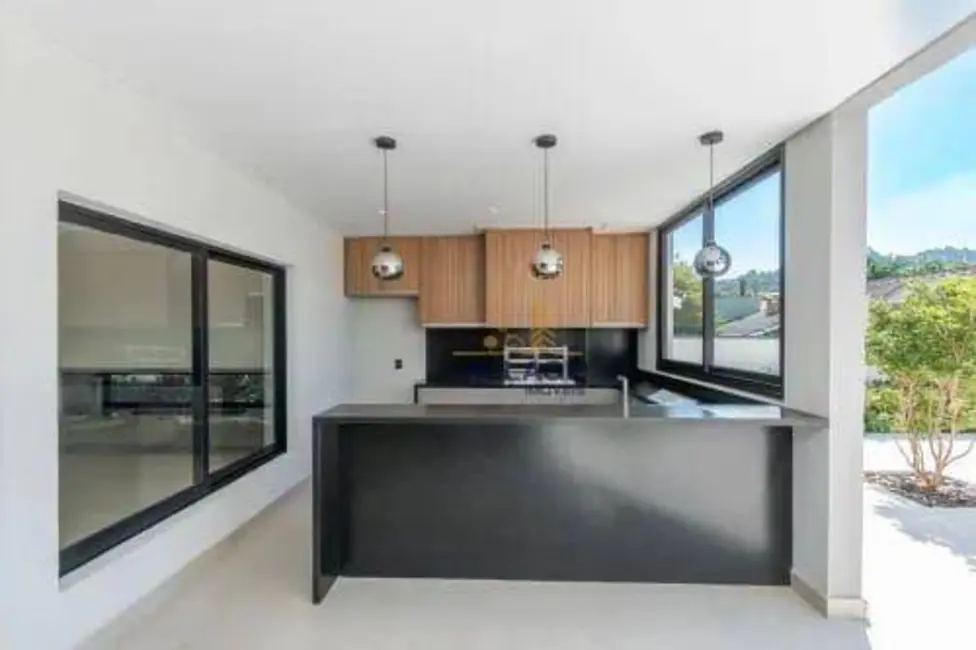 Foto 3 de Casa de Condomínio com 4 quartos à venda, 587m2 em Santana De Parnaiba - SP