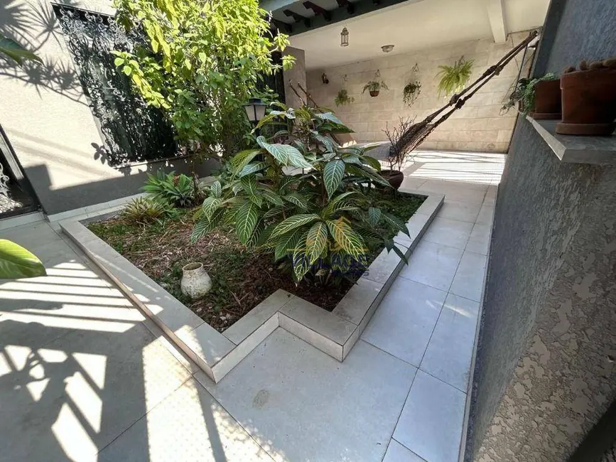 Casa com 3 quartos à venda, 300m2 em Parque São Domingos, São Paulo - SP - imagem 3 Foto 3 de Casa com 3 quartos à venda, 300m2 em Parque São Domingos, São Paulo - SP