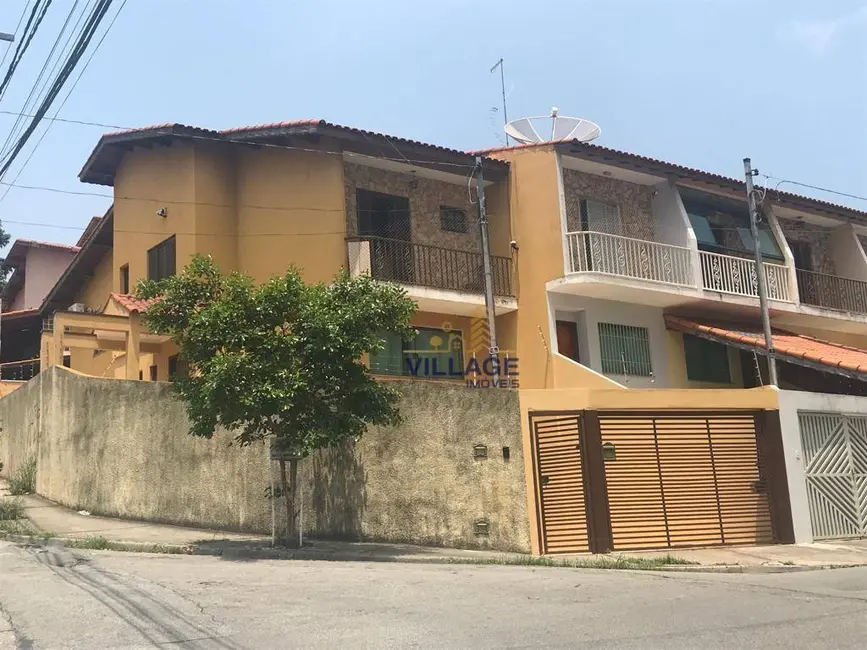 Foto 1 de Sobrado com 3 quartos à venda, 125m2 em Conjunto Residencial Vista Verde, São Paulo - SP