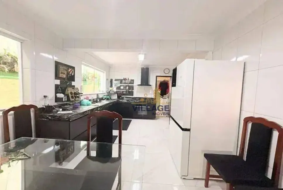 Sobrado com 3 quartos à venda, 140m2 em Jardim Santo Elias, São Paulo - SP - imagem 3 Foto 3 de Sobrado com 3 quartos à venda, 140m2 em Jardim Santo Elias, São Paulo - SP