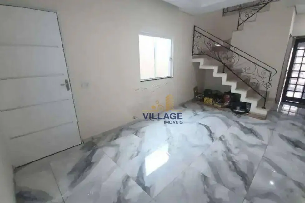 Foto 1 de Sobrado com 4 quartos à venda e para alugar, 195m2 em Vila Mangalot, São Paulo - SP