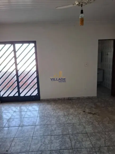 Foto 8 de Casa com 3 quartos para alugar, 150m2 em Helena Maria, Osasco - SP