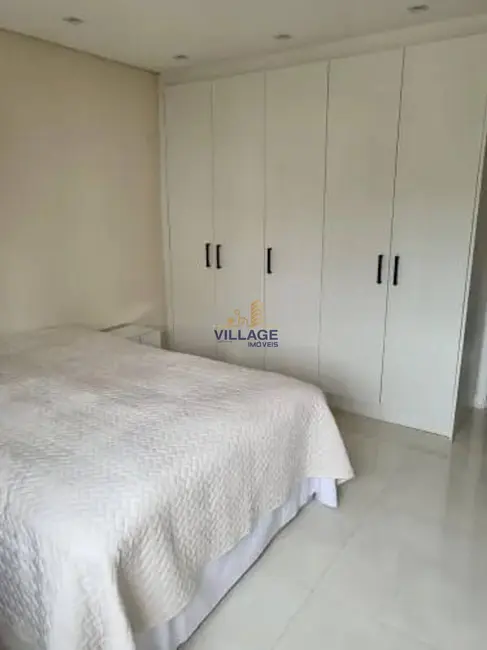 Apartamento com 3 quartos à venda, 147m2 em Aclimação, São Paulo - SP - imagem 9 Foto 9 de Apartamento com 3 quartos à venda, 147m2 em Aclimação, São Paulo - SP