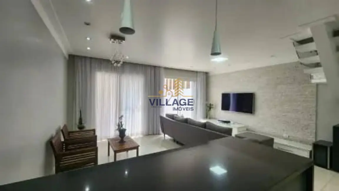 Foto 2 de Sobrado com 3 quartos à venda, 125m2 em Chácara Quiriri, Carapicuiba - SP