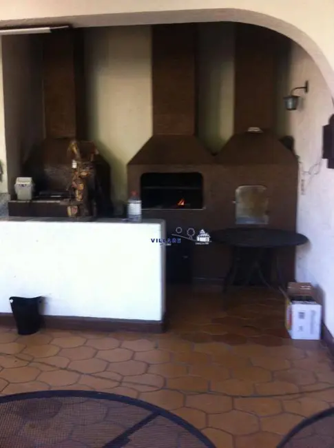 Chácara com 3 quartos à venda, 1800m2 em Três Montanhas, Osasco - SP - imagem 5 Foto 5 de Chácara com 3 quartos à venda, 1800m2 em Três Montanhas, Osasco - SP