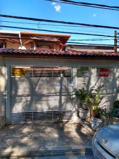 Foto 1 de Sobrado com 3 quartos à venda, 180m2 em Jardim Regina, São Paulo - SP