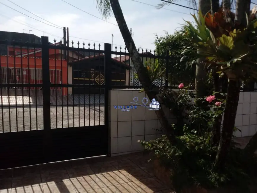 Foto 9 de Casa com 2 quartos à venda, 260m2 em Maracanã, Praia Grande - SP