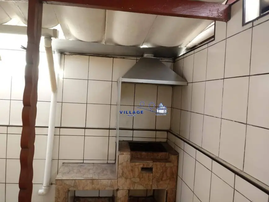 Foto 4 de Casa com 2 quartos à venda, 260m2 em Maracanã, Praia Grande - SP